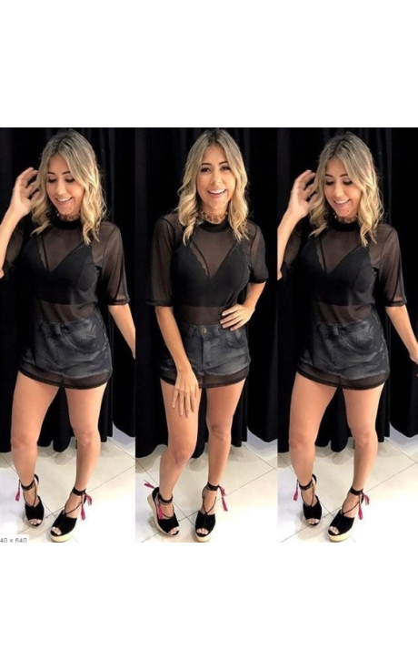 Calça cirre sales com blusa transparente