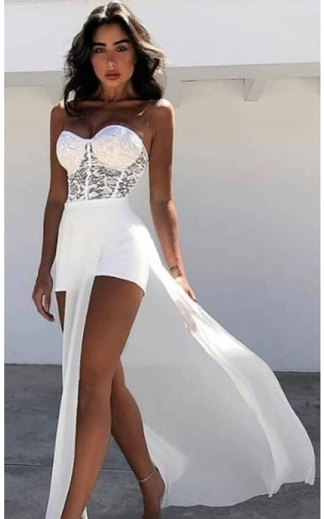 Vestido com 2025 renda e tule
